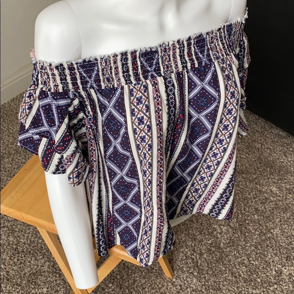 Crop top - Picture 5 of 6